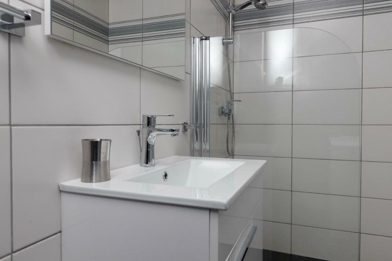 Apartments Adriatic Crikvenica Exterior photo