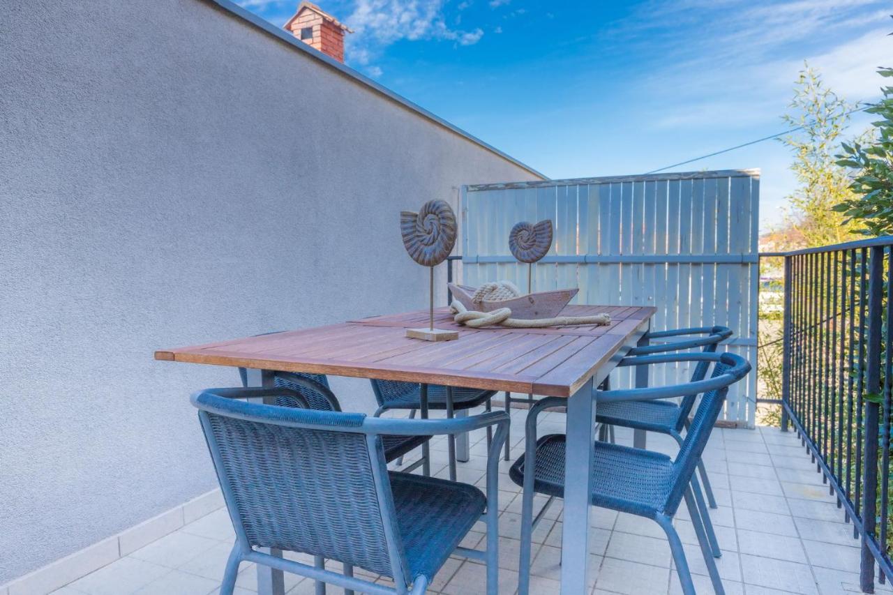 Apartments Adriatic Crikvenica Exterior photo